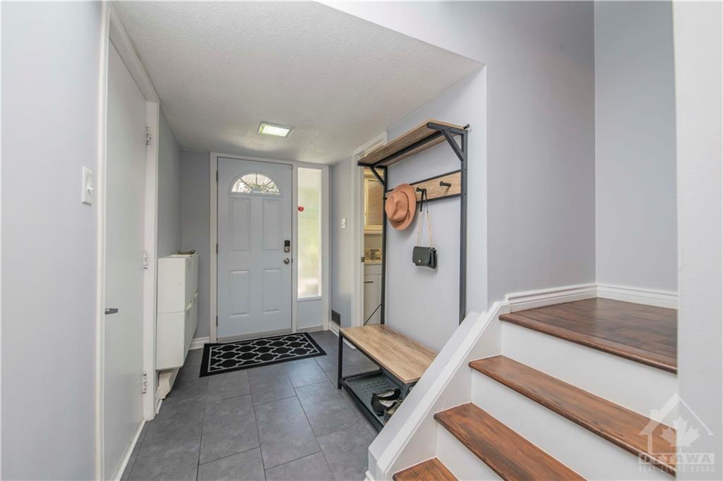 6925 DU BOIS Avenue