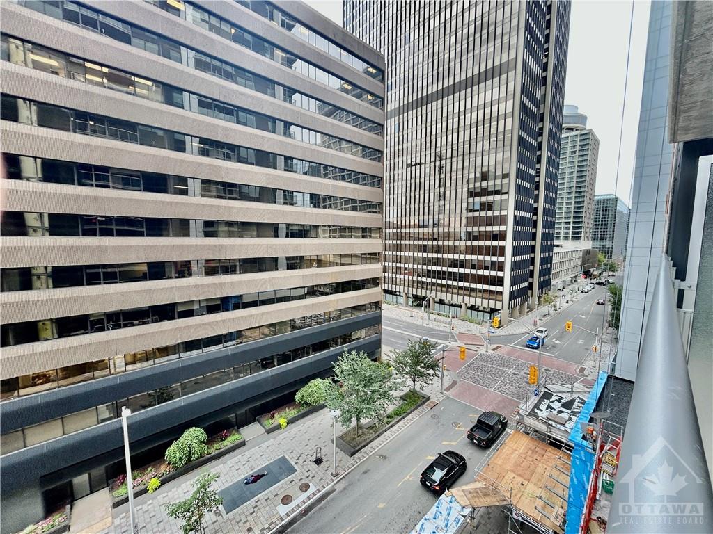 340 QUEEN Street, #602