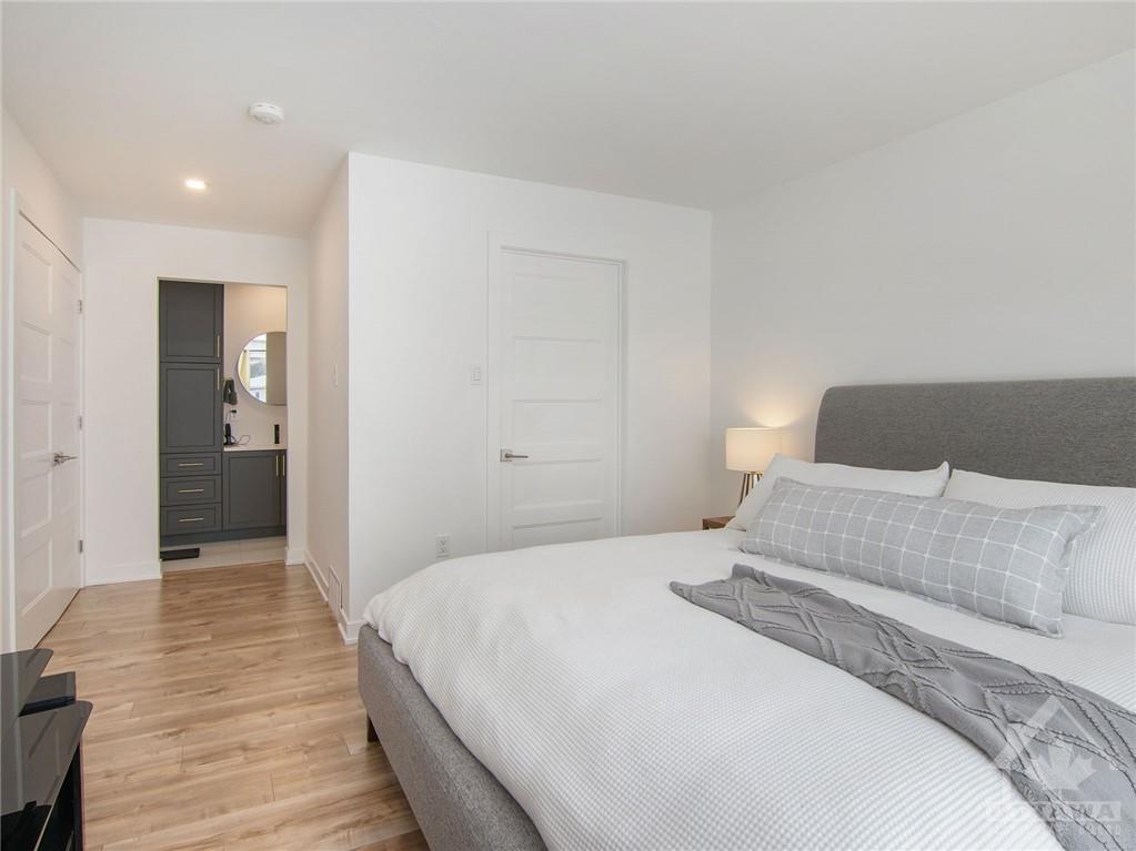 60 FORRESTER Way