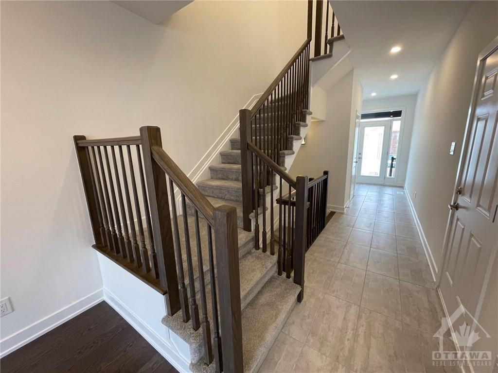 92 NETTLE Crescent