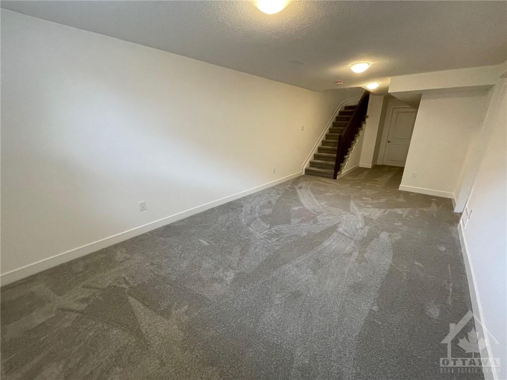 92 NETTLE Crescent
