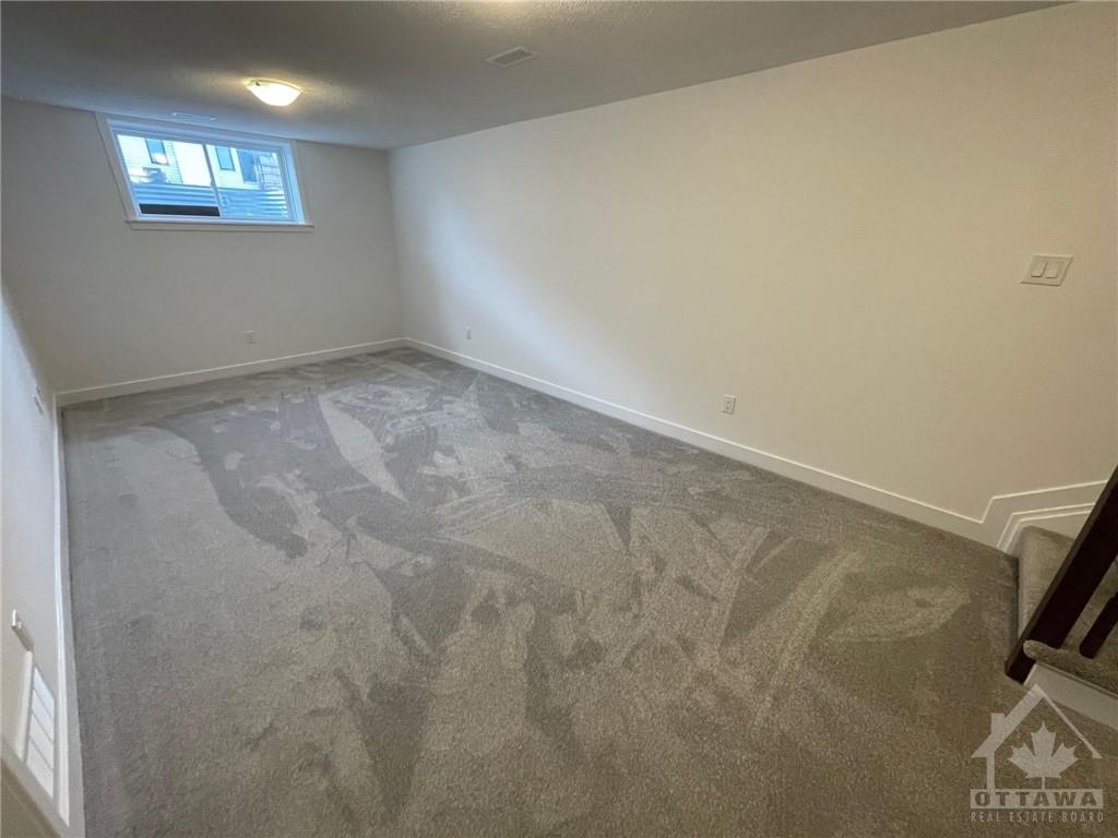 92 NETTLE Crescent