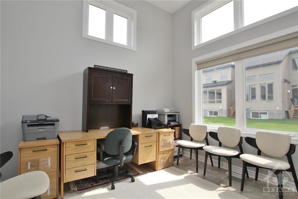 318 SPREADWING Way