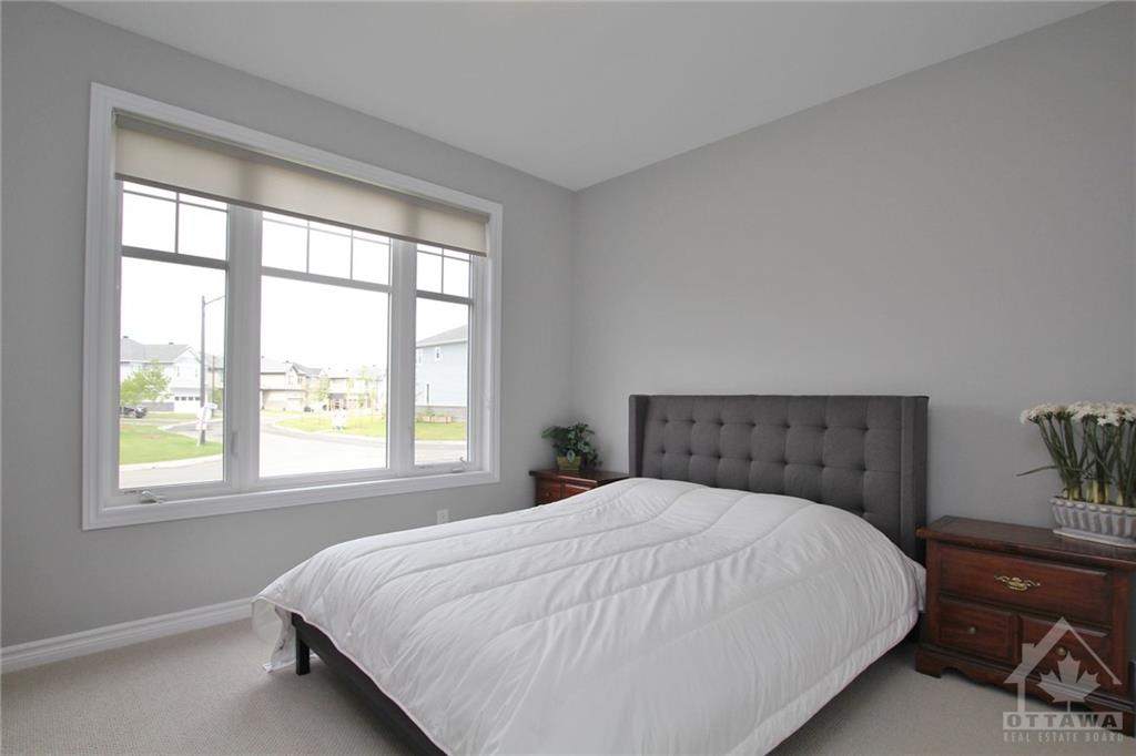 318 SPREADWING Way