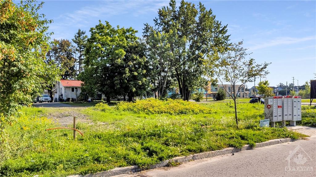 285 ENCLAVE Walk