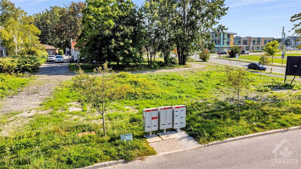 279 ENCLAVE Walk