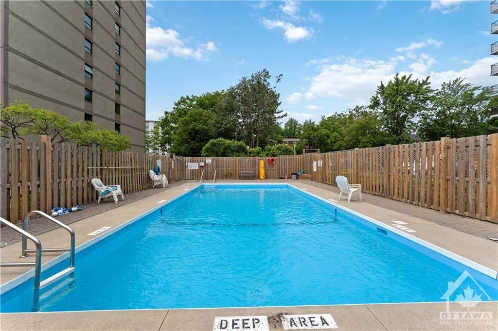 555 BRITTANY Drive, #1010