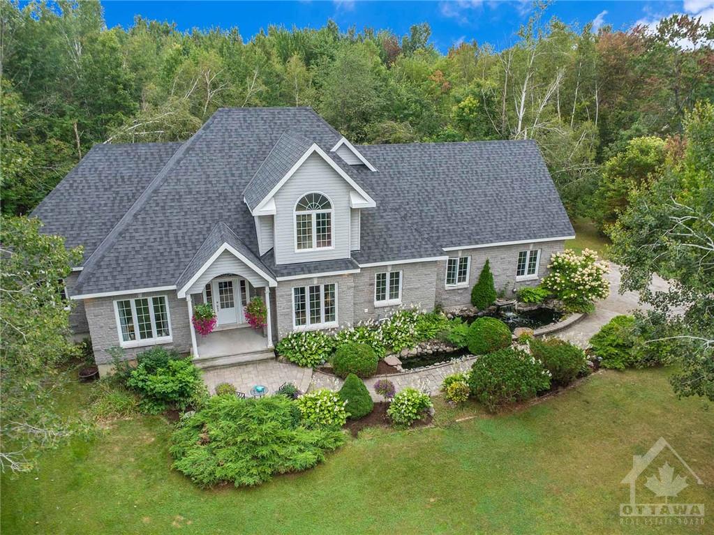 35 KIMBERLY Avenue