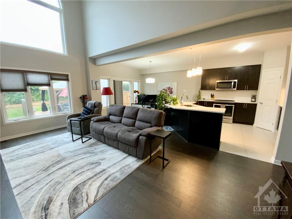 164 ONYX Crescent