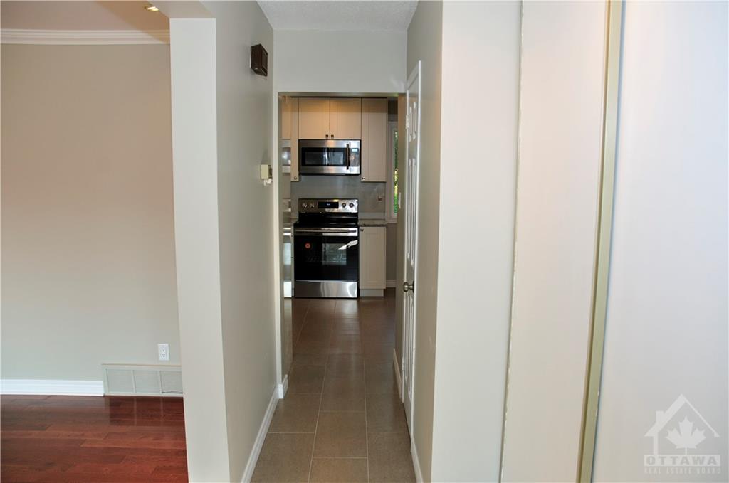 Ottawa, 50 SAMPLE Road Terminated, 2,600