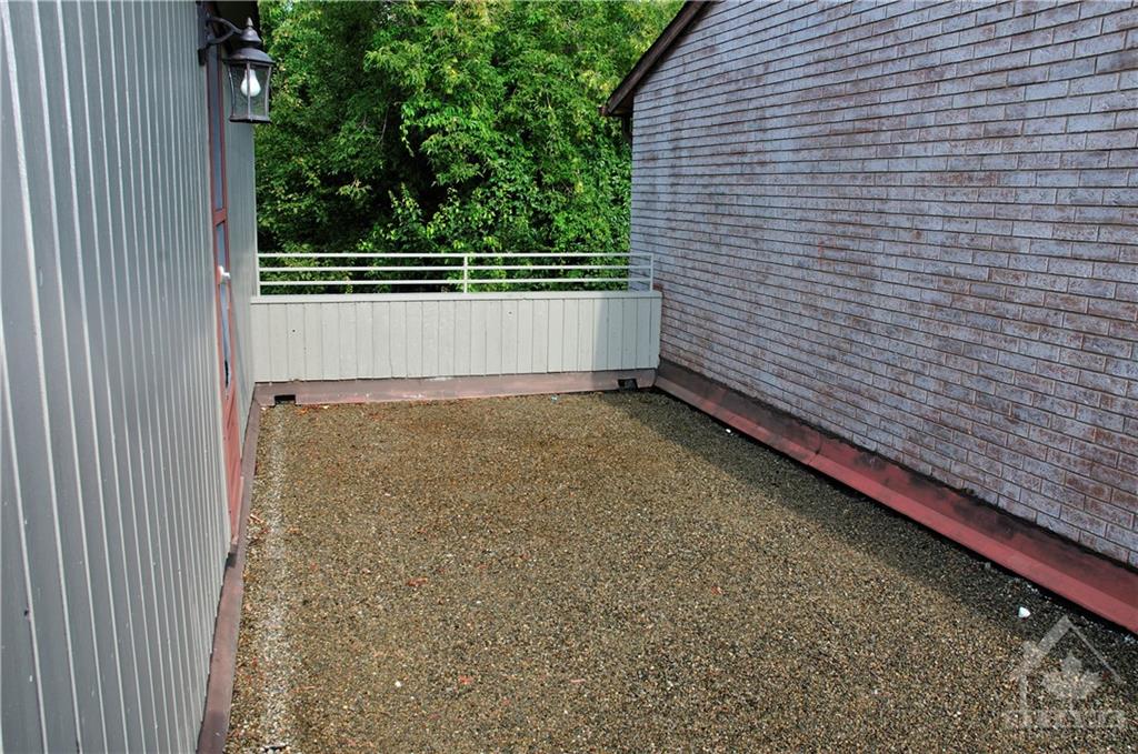 Ottawa, 50 SAMPLE Road Terminated, 2,600