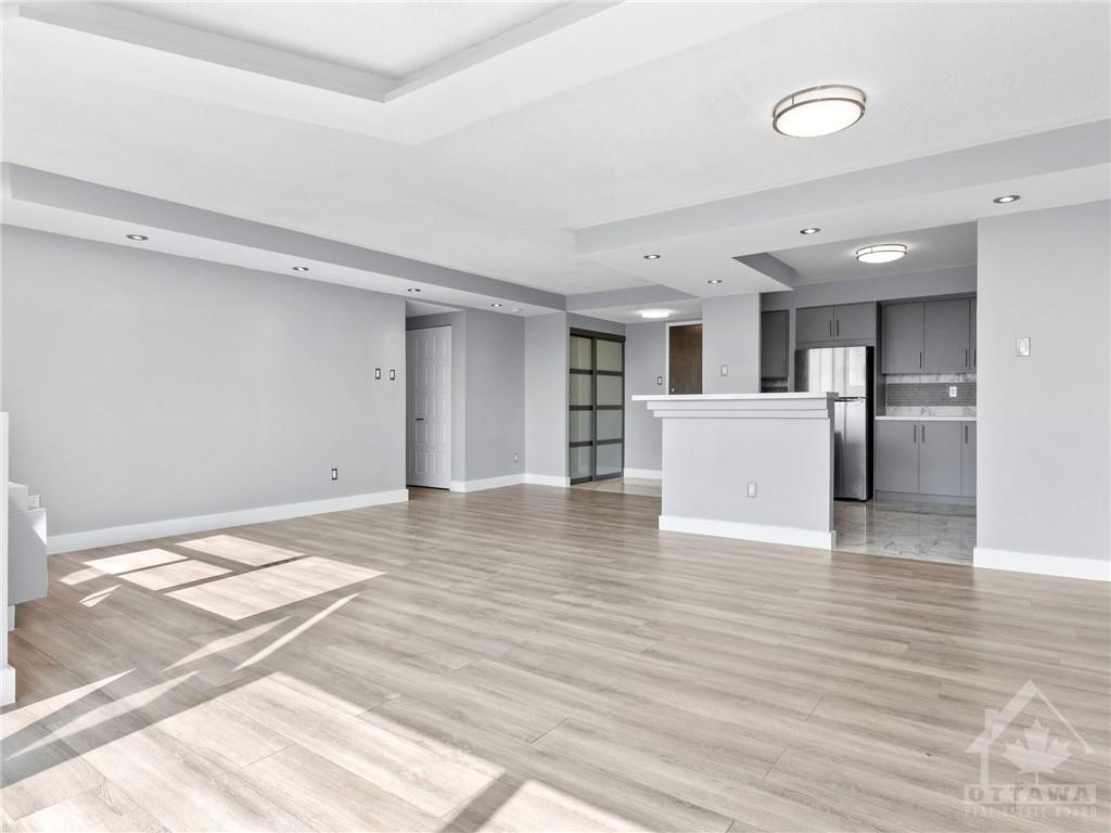 2760 CAROUSEL Crescent, #506