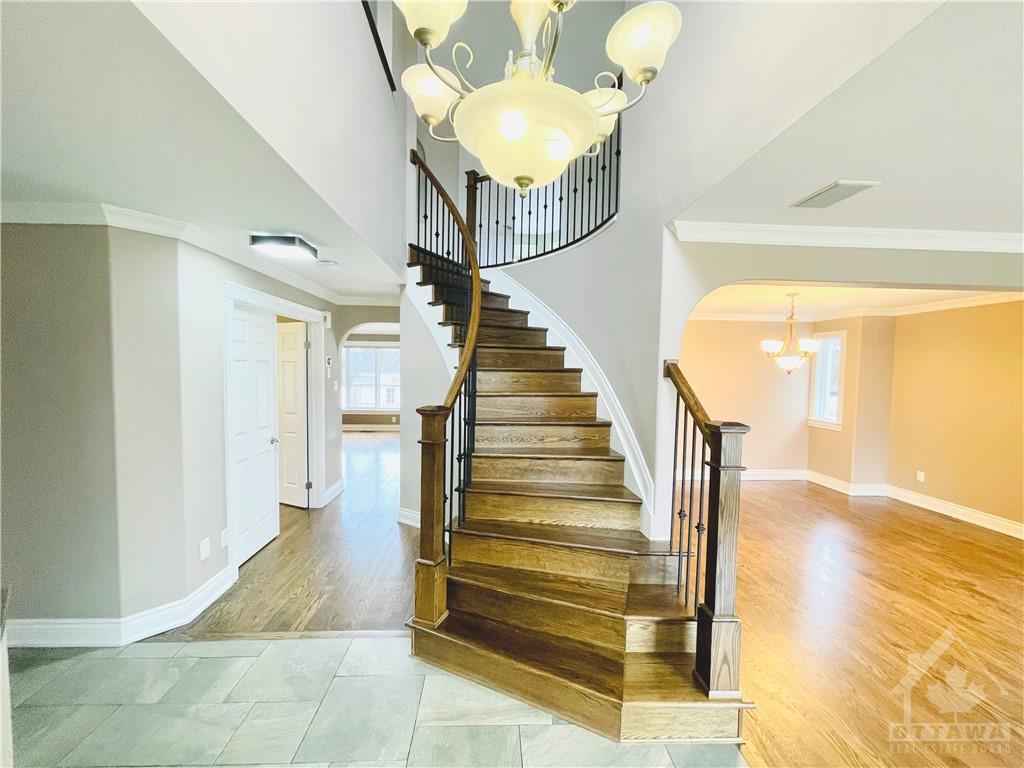 3848 MARBLE CANYON Crescent