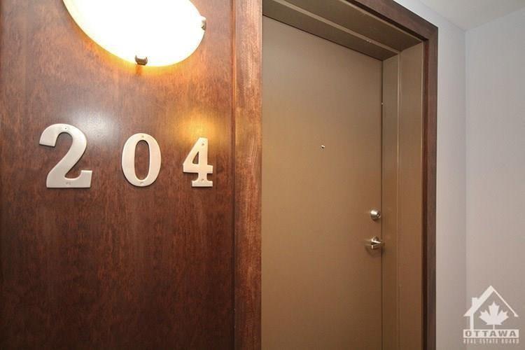 399 BAYROSE Drive, #204