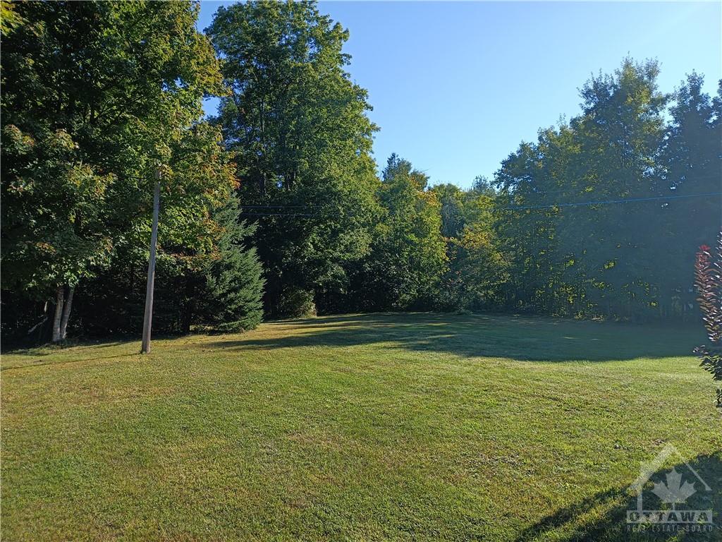 1025 COUNTY RD 44 Road