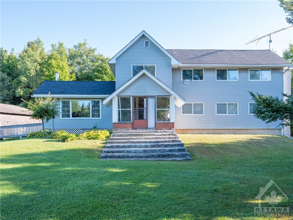 1025 COUNTY RD 44 Road