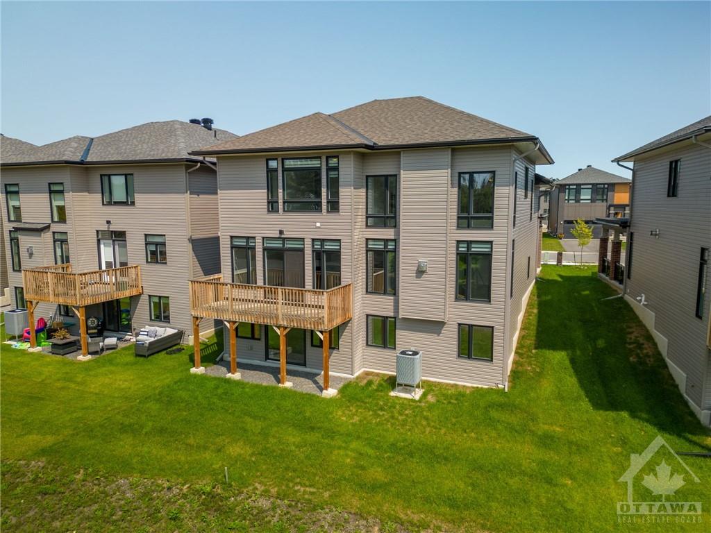 156 BRISTOL Crescent