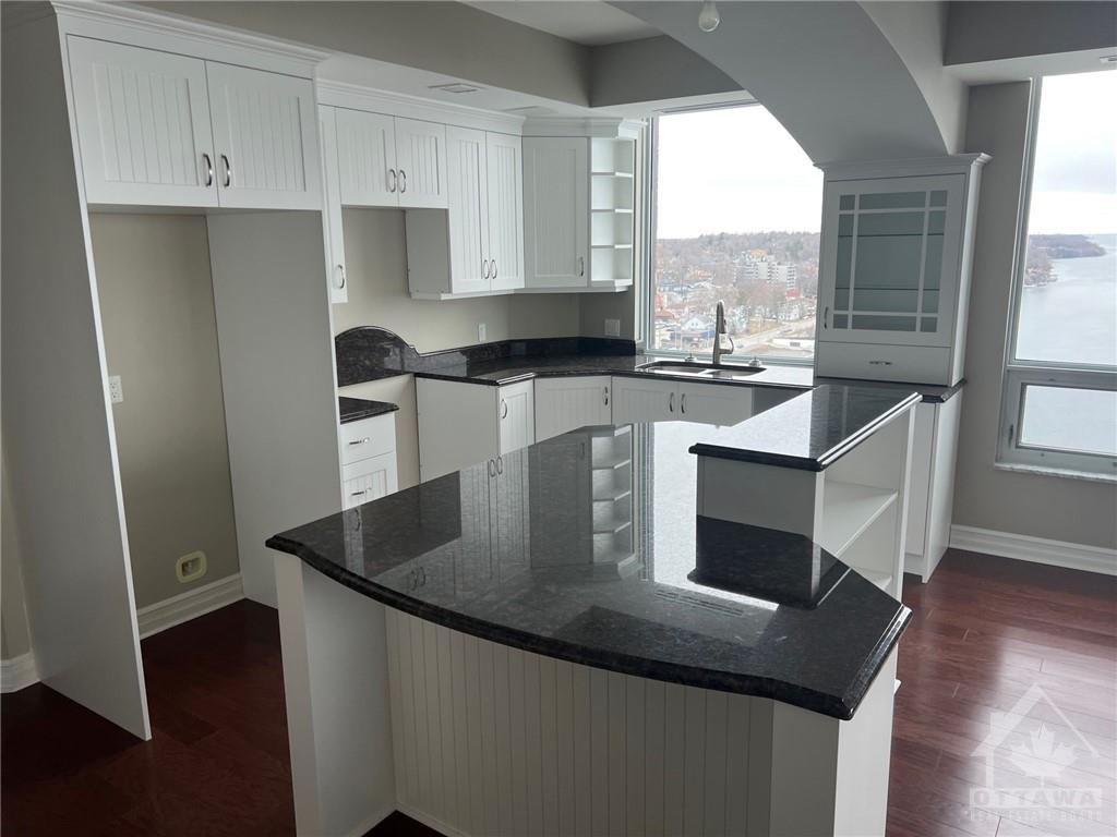 15 ST ANDREW Street, #1803
