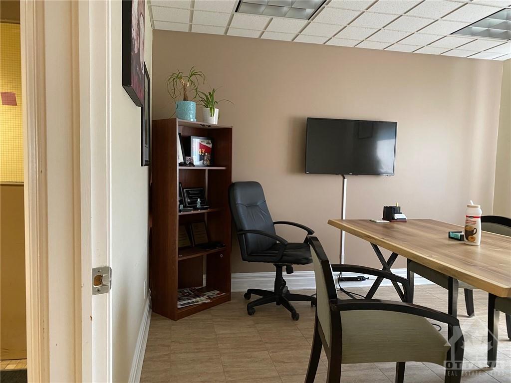 1420 YOUVILLE Drive, #6