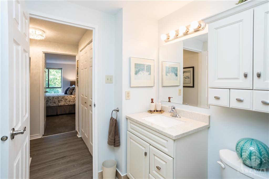 960 TERON Road, #305