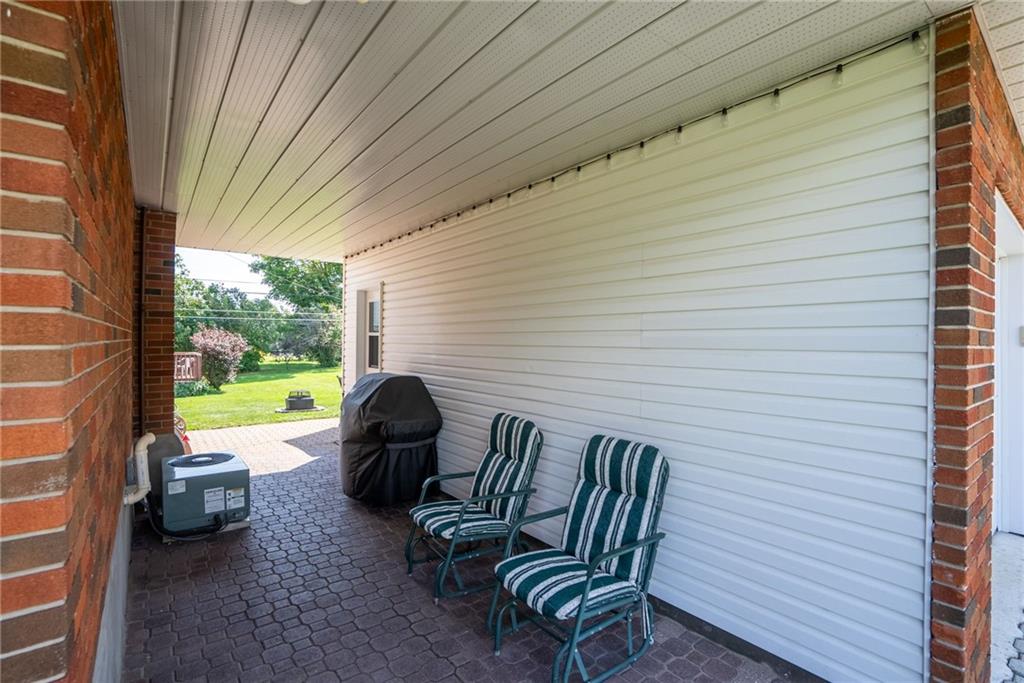 38 BETHUNE Avenue