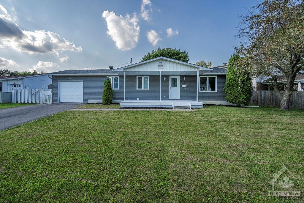 349 WARDEN Avenue