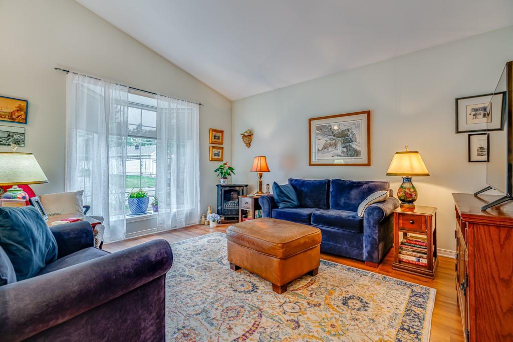 1542 JOSEPH Court