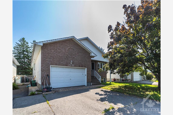 1685 BELCOURT Boulevard, Orleans