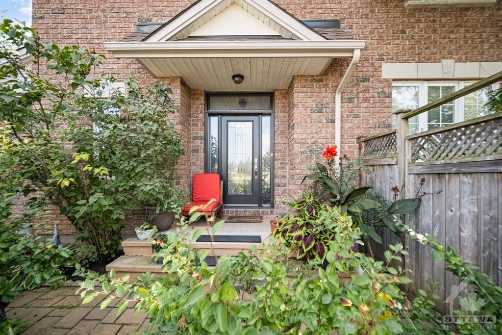 2008 MELETTE Crescent