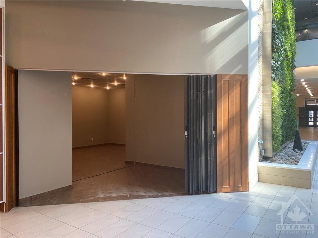 407 LAURIER Avenue W, #5