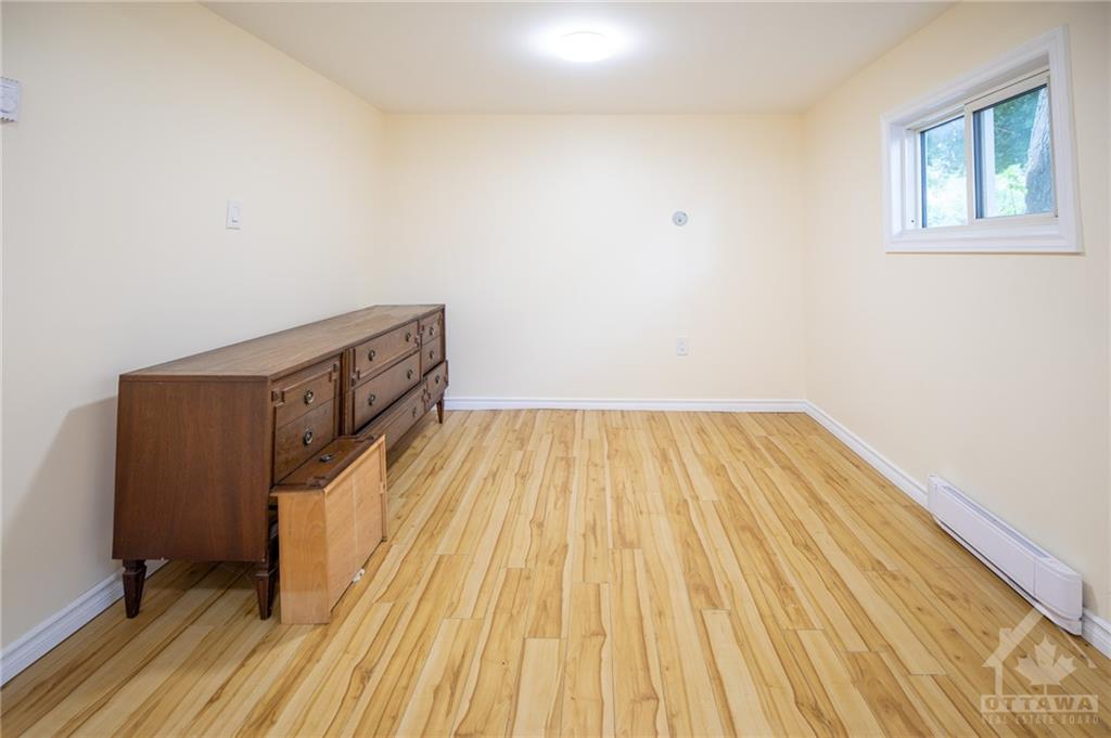 201 GEORGE Street E