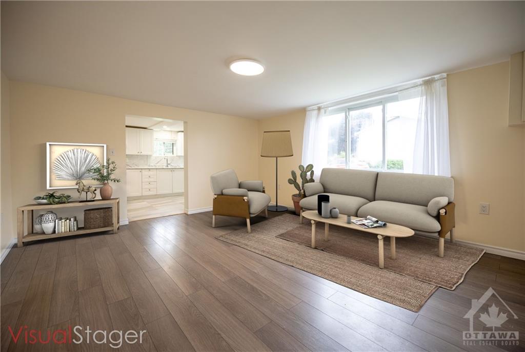 201 GEORGE Street E