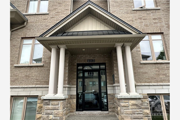 1013 BERYL Private, Ottawa
