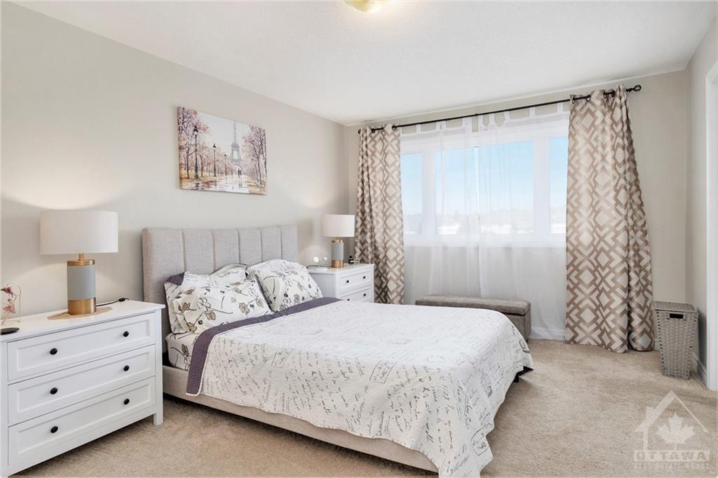 203 SITTELLE Private