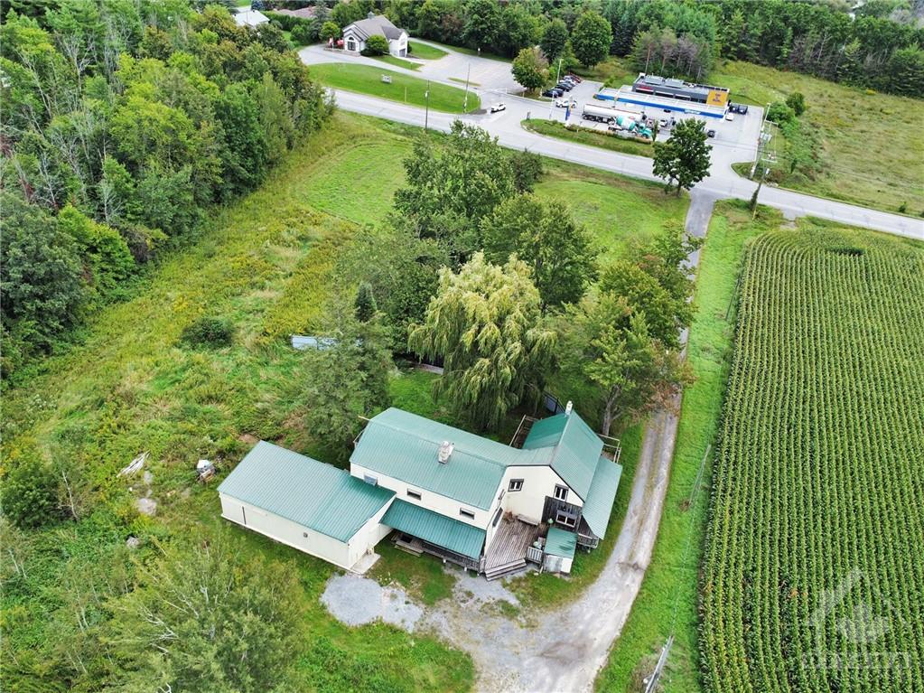 1621 ROGER STEVENS Drive