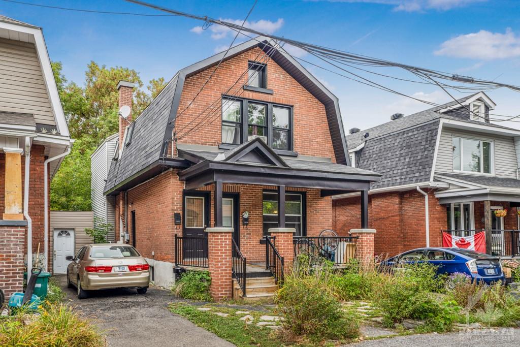 125 HOPEWELL Avenue