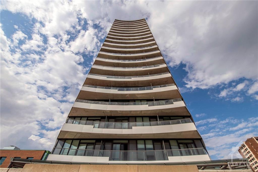 485 RICHMOND Road, #1809