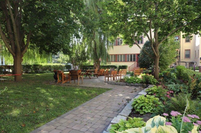 47 SYDENHAM Street, #4