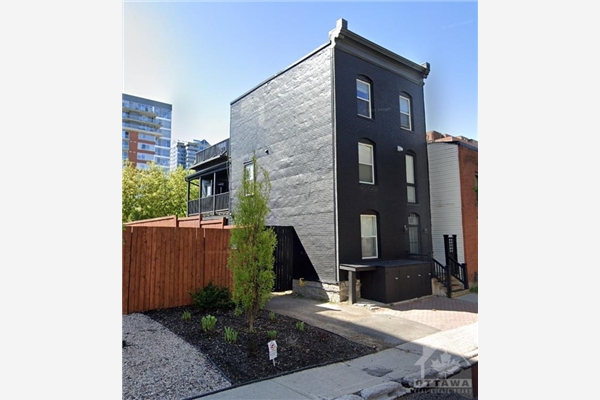 208 CLARENCE Street, Ottawa