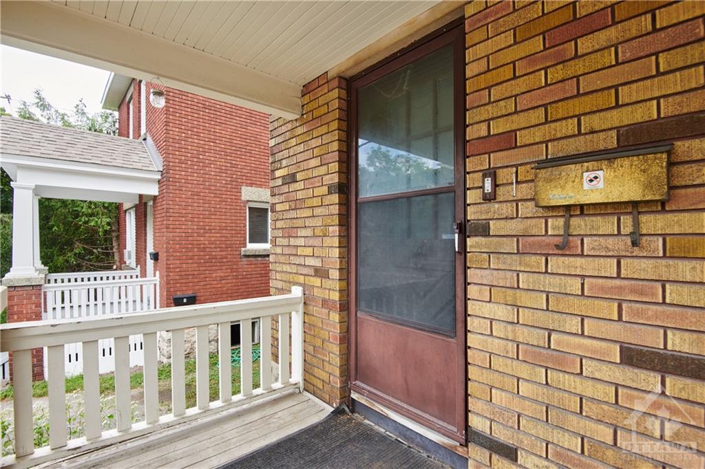 291 HINCHEY Avenue