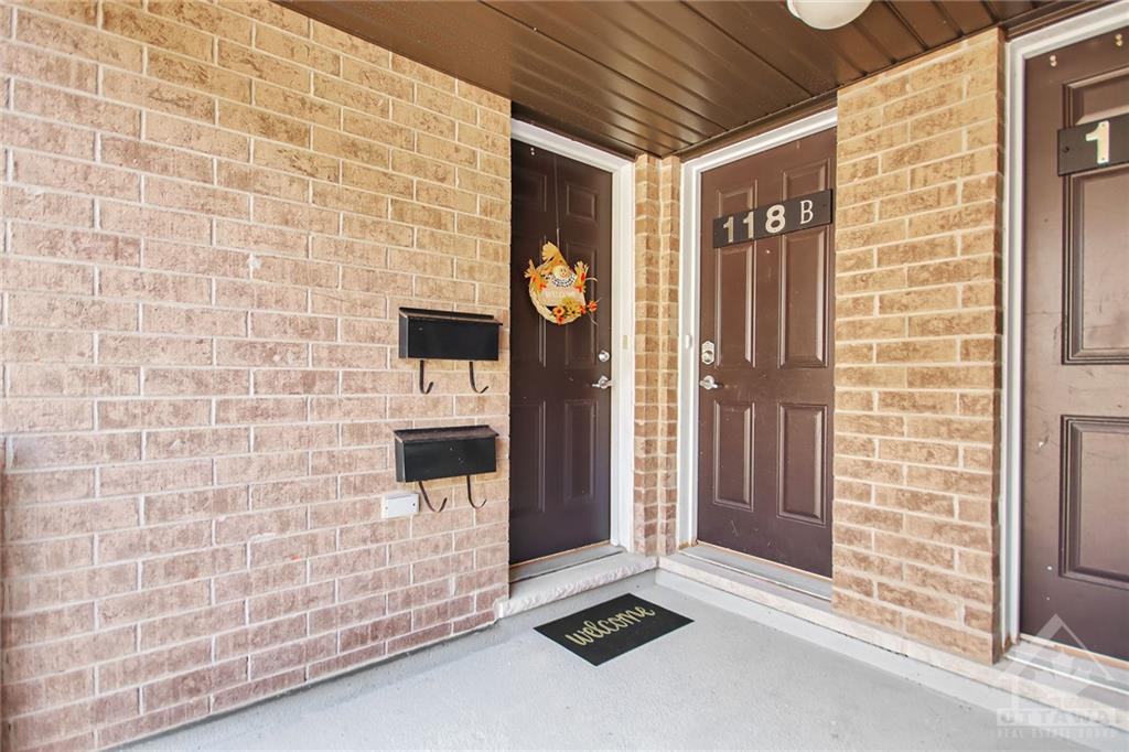118 LINDENSHADE Drive, #A