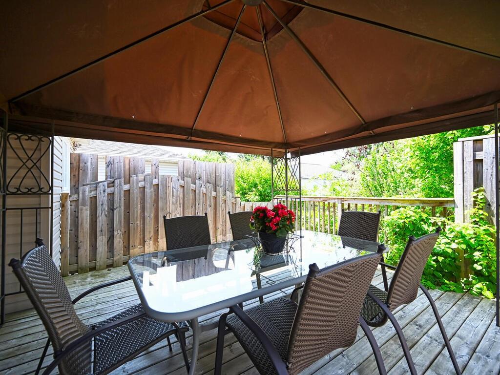 16 REGENCY Place