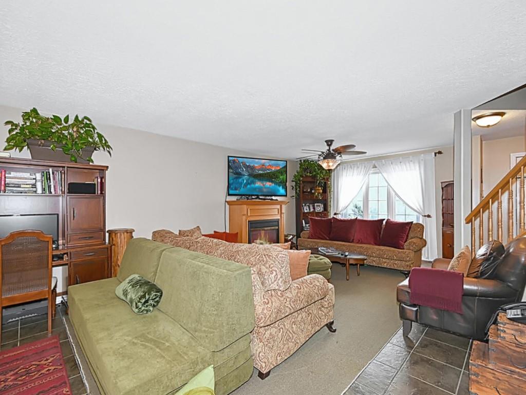 16 REGENCY Place