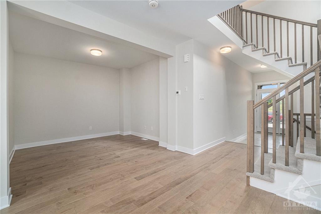 233 BEAUGENCY Street
