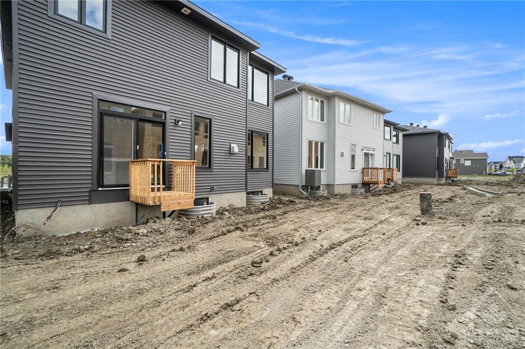 233 BEAUGENCY Street
