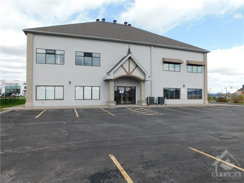 2911 LAURIER Street, #201