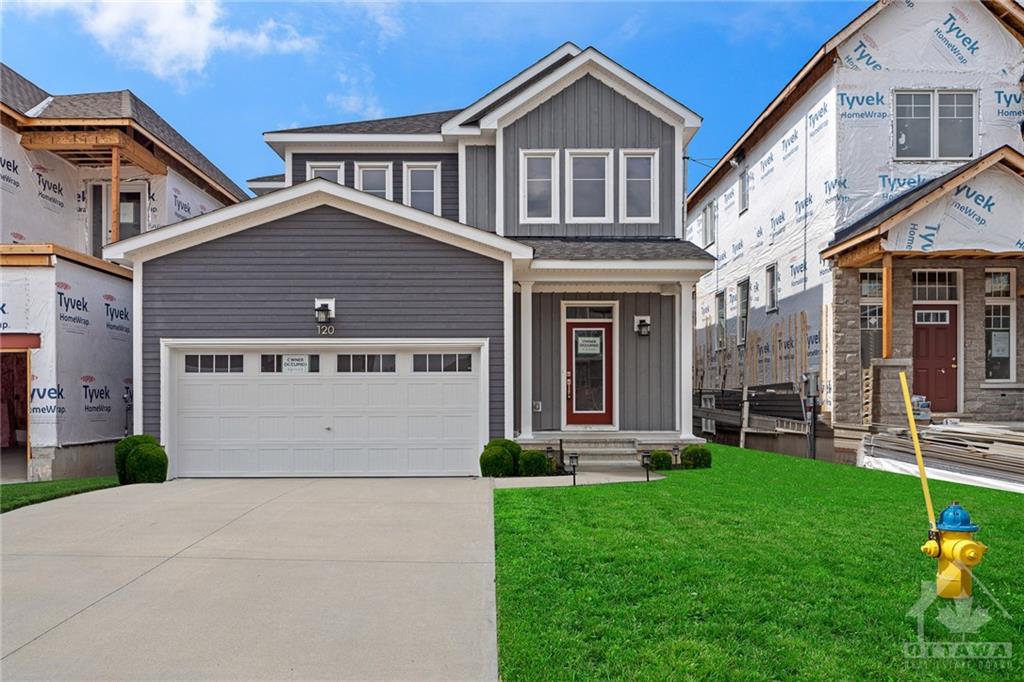 120 HACKAMORE Crescent