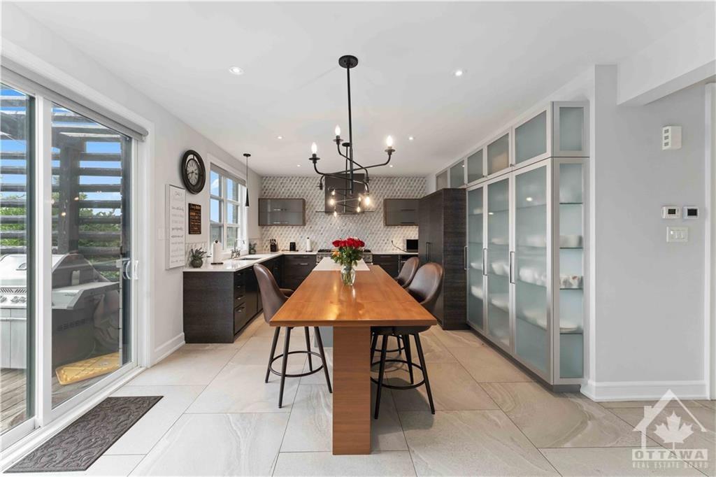 800 PERCIVAL Crescent