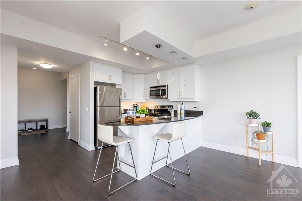 245 KENT Street, #1403