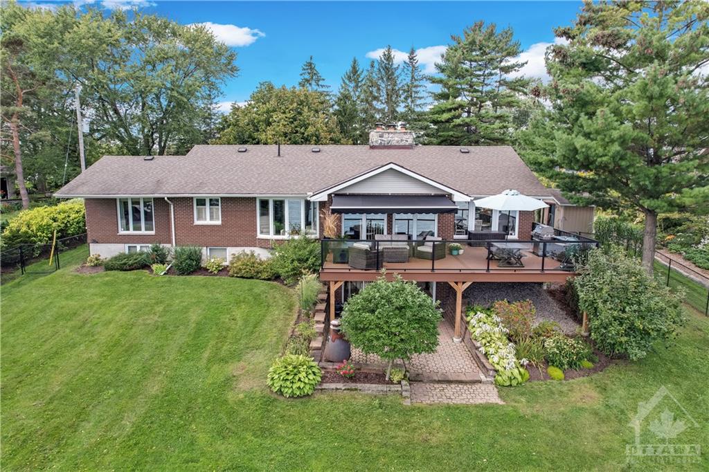 1351 COUNTY 2 Road E